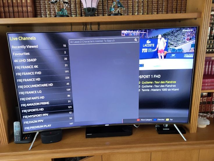 Living room smart TV streaming Garox TV movies and television series